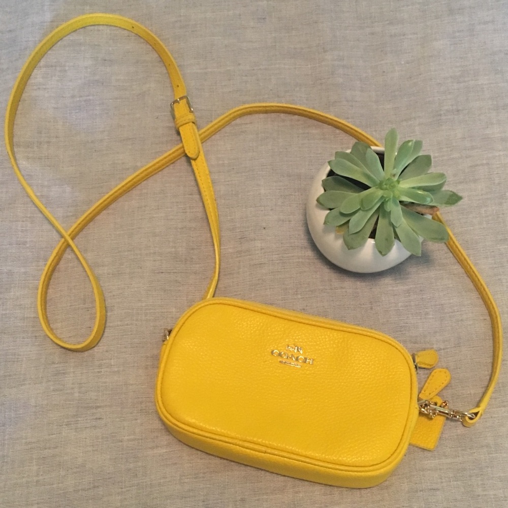 🌻Coach crossbody 🌻